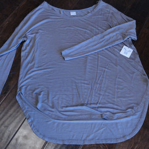New! Tresics tan tee